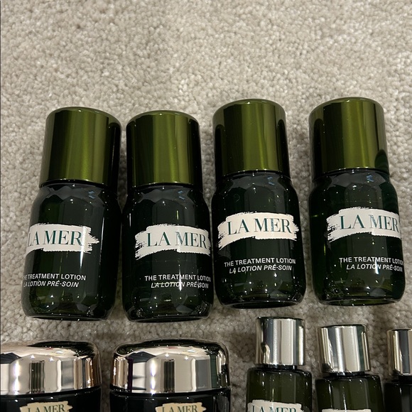 🔥16 items- La Mer Moisturizer Collection - Picture 2 of 6